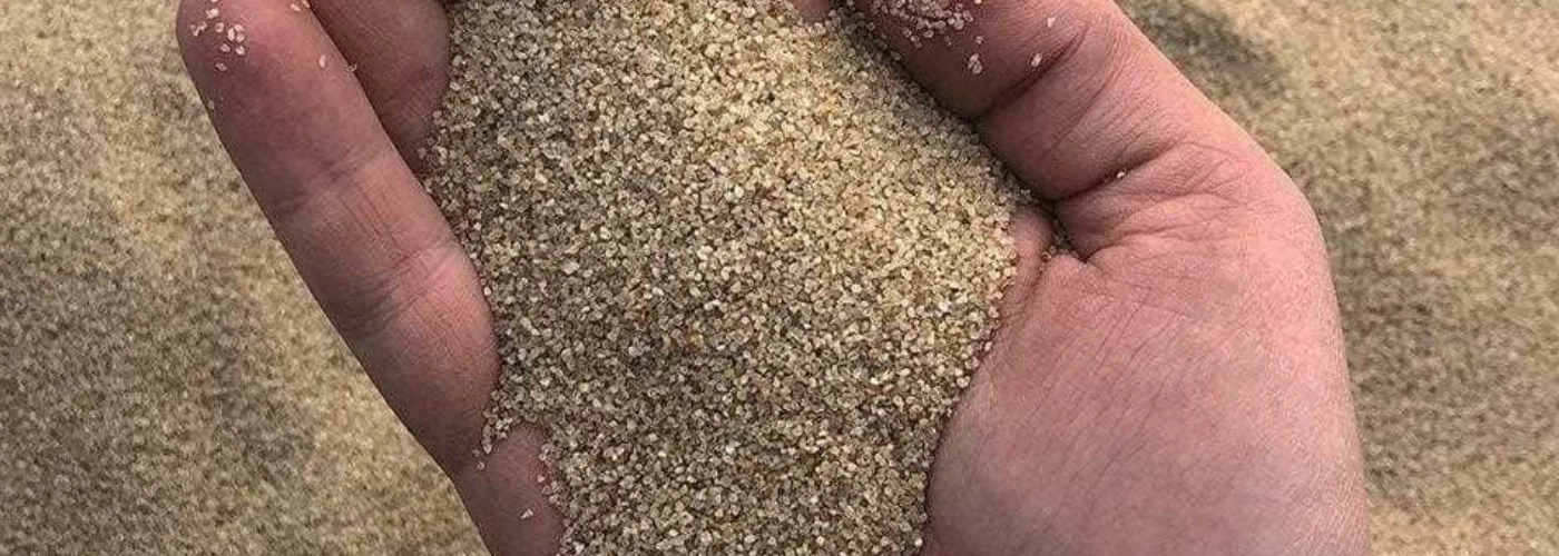 Кварцевый песок: основные виды и сферы использования